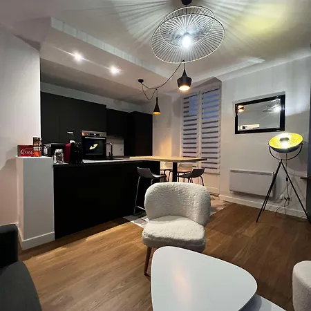 Apartment Le Flamboyant - Wifi - - Cosy Aix-les-Bains